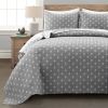 3-Piece Reversible Cotton Yarn Woven Quilt Set in Grey and White