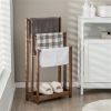 Vertical towel rack